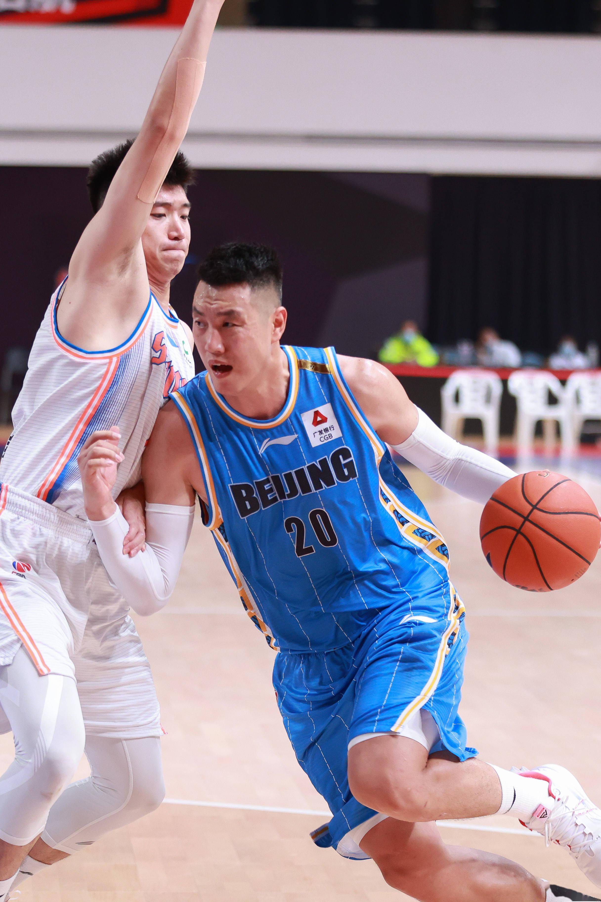 西媒：拉波尔塔、恩里克周五将就“内格雷拉案”出庭作证（西班牙媒体称：拉波尔塔与恩里克将于周五出庭，就“内格雷拉案”作证）