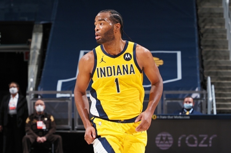 双人包夹应 双人包夹应