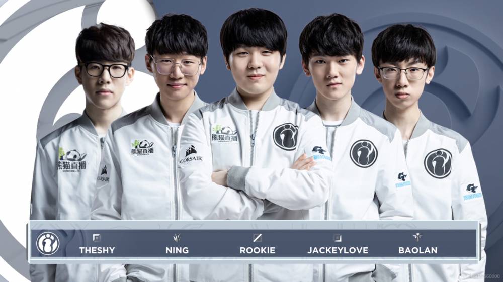 厄姆和居莱 厄姆和居莱