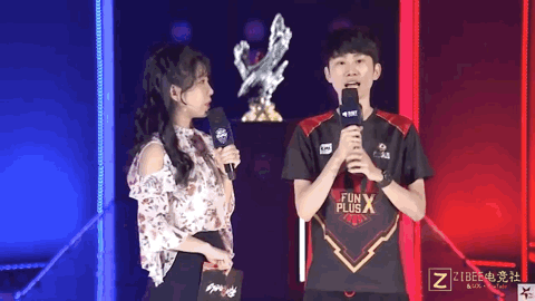 数据背后还 数据背后还